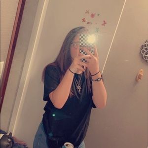 Meet your Posher, Raven